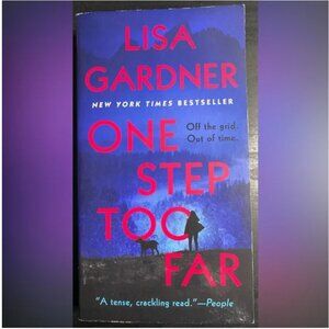 🔴2/$10 SALE🔴 One Step Too Far By Lisa Gardner